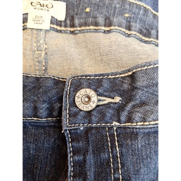 Cato Woman 22W Distressed Destroyed Jeans Pockets Logo Stretch Straight Leg Blue - Picture 4 of 11